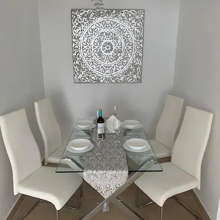 Townhouse By The Sea - El Pirata - - Costa Del Sol Holiday home Estepona